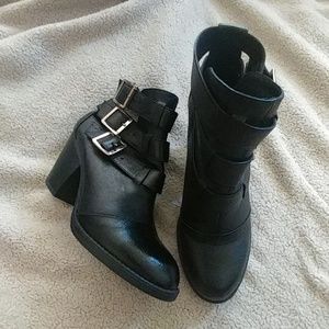 Steve Madden booties